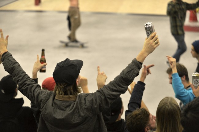 fans Beers and skate