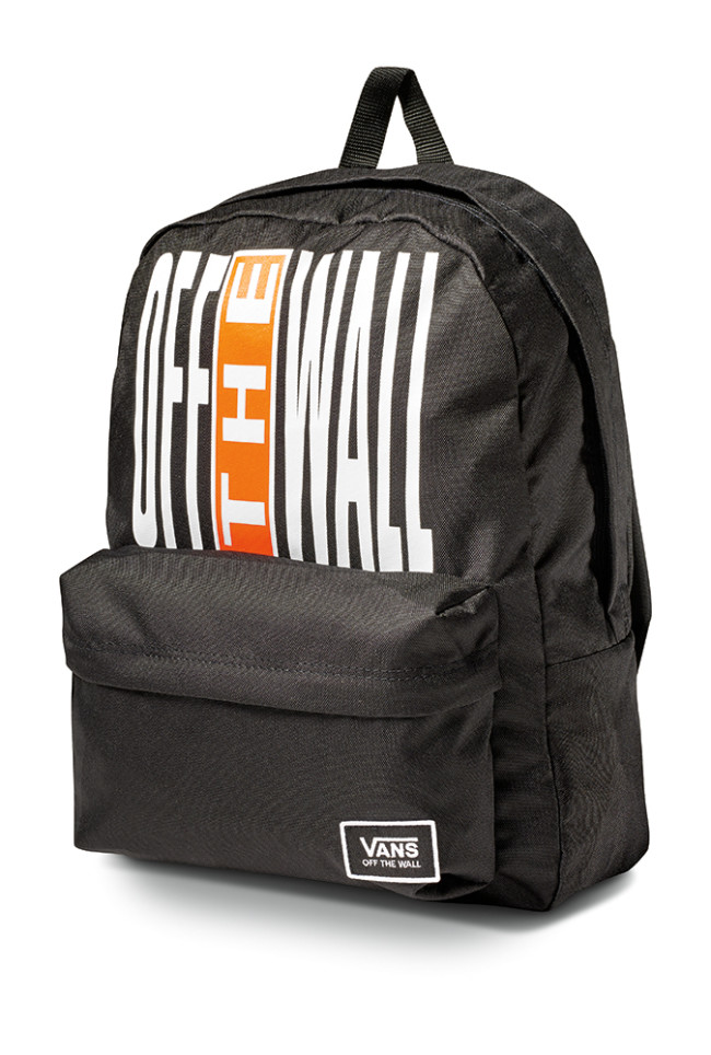 sp18_designassembly_vn0a34g7bfm_realmclassicbackpack_black-flame-angle