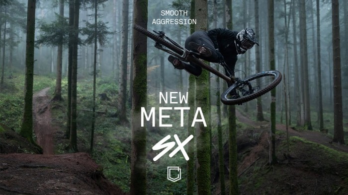 Commencal // ‘Smooth Aggression’ – New META SX – Matteo Iniguez