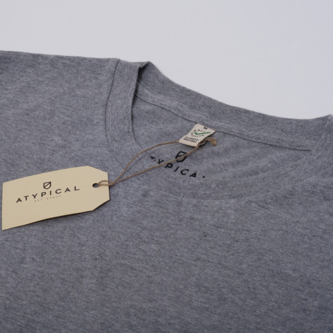 Atypical_tshirt_detail_1