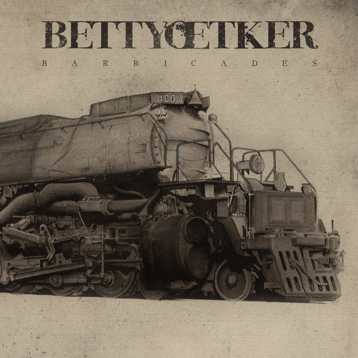 Bettyoetker ‘Barricades’