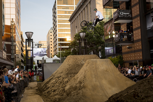 baldock_dew_tour_dirt_first_360_double_whip_to_bar