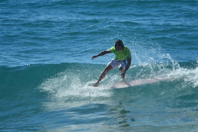5 Li Junchi surf longboard badesi sardegna 2014