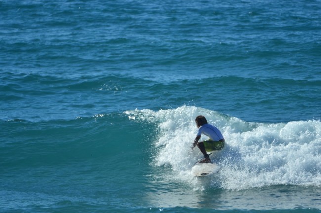 7 Li Junchi surf longboard badesi sardegna 2014