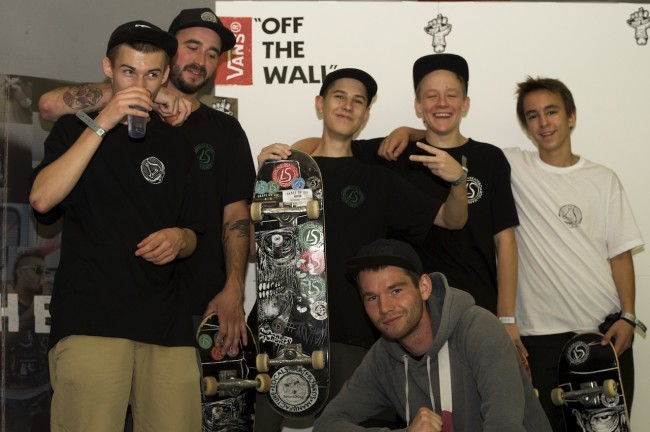 LocaleSkateShop:CloseUp:Poland