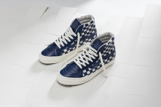 SP16_Vault_WovenCheckerboard_BlueandWhite_Sk8hi_Product_0154_w1