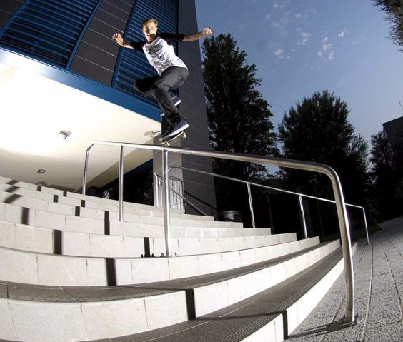 DC Skate Italy updates