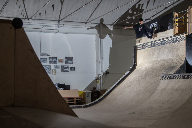 vans-x-pinbowl-aref-koushesh-fs-slasher-indy-out