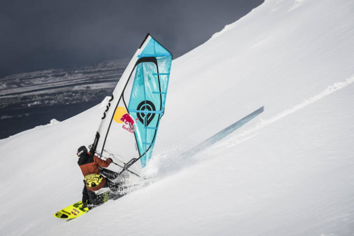 Red Bull stream Mountain – Elite windsurfer Levi Siver (USA) tackles Mt. Rishiri in Japan