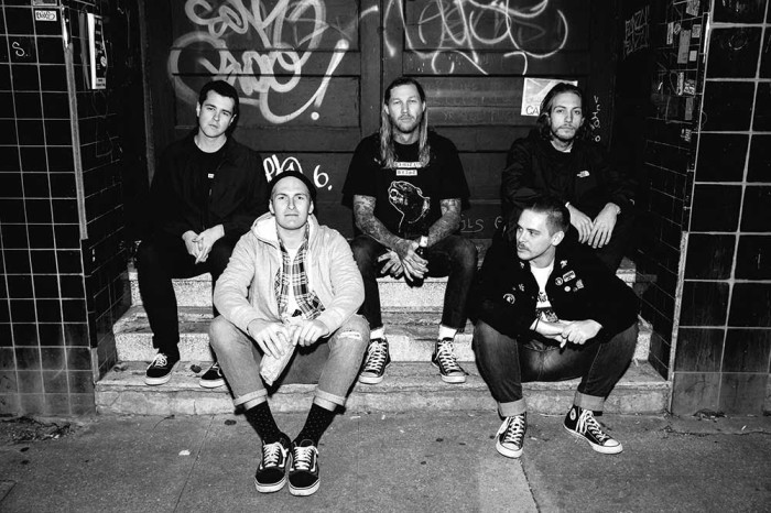 Rage joins Straight & Alert Records – ‘Feel The Burn’ 7″