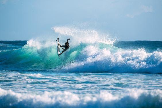 Boardriders (Quiksilver / Roxy / DC) acquisisce Billabong