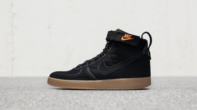 08_featuredfootwear_nsw_nikexcarhartt_10-12-18-725_hd_1600