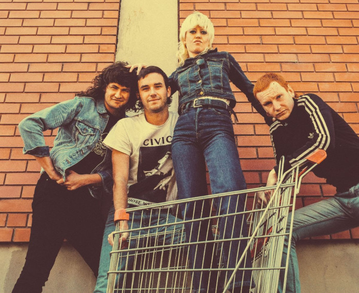Amyl And The Sniffers nuovo album + video