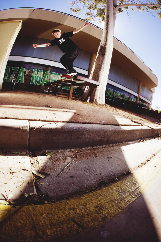 matlok_bennett_jones_backside_smithgrind_pop