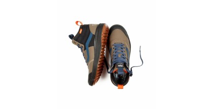 finisterre-x-vans-ultrahigh-range-dl