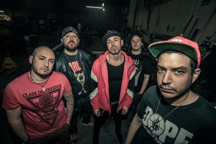 ‘Fantasmi, Ruggine E Rumore’: se il metal chiama, il rap risponde