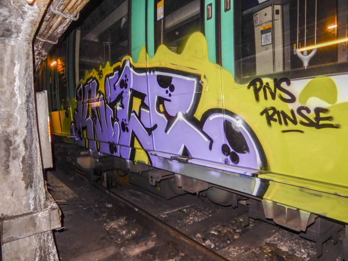 BSP CLOTHING ‘A KNITE IN PARIS’