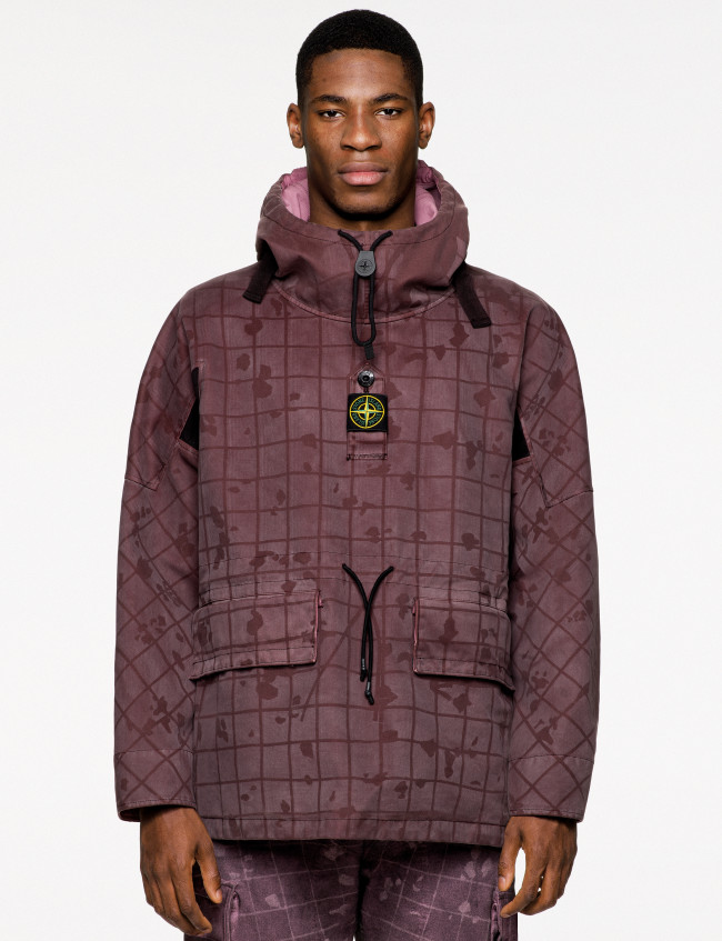 1-stone-island-aw020021_436e1_mosto-rgb