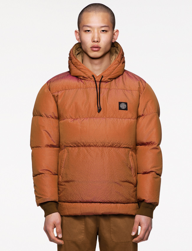 32-stone-island-aw020021_43234-rgb