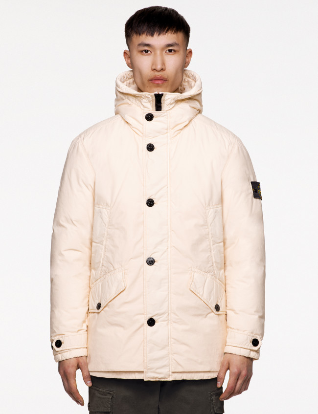 5-stone-island-aw020021_42732-rgb