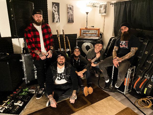 Sunset Radio: Il nuovo EP ‘Seasons’ disponibile ora!