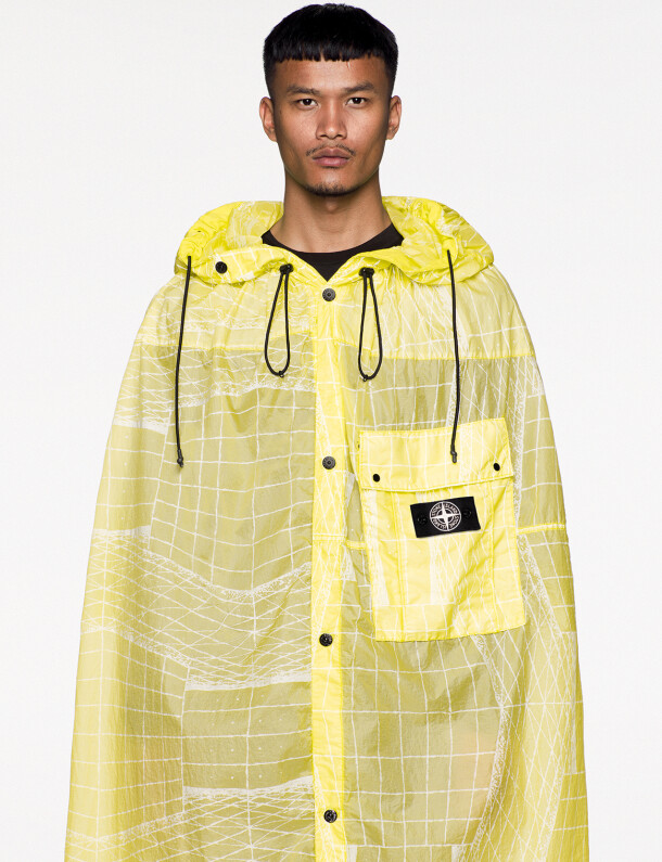 3-stone-island-ss021_96099_rgb