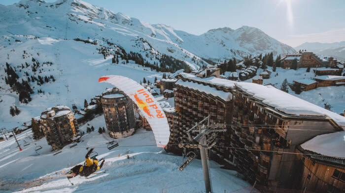 Viral video alert speedriding with Valentin Delluc in Avoriaz (France)