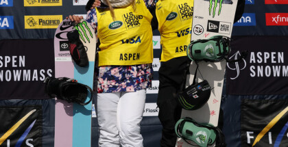 chloe-kim_yuto-totsuka_grand-prix_aspen_2021superpipe_snowboard_marcus-skin-363a2023-jpeg