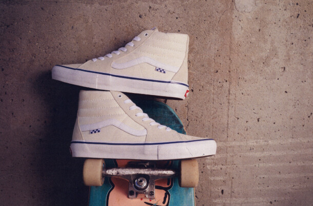 sp21_skate_sk8-hi_vn0a5fccofw_offwht_007