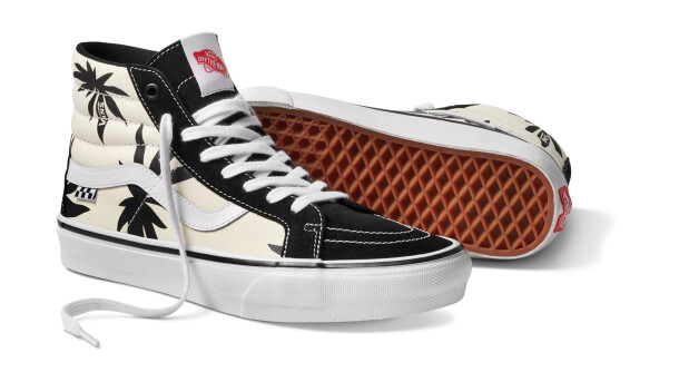 sp21_skate_sk8-hi_grossoforever_vn0a5kyr431_blkpalms_angpair