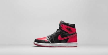 nikenews_jordanbrand_ho21retropreview_aj_i_retro_hi_og_555088-063_a1_lateral_v02_lr_104442