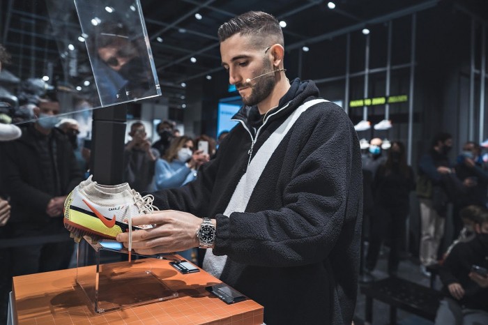 Nike store milano hotsell