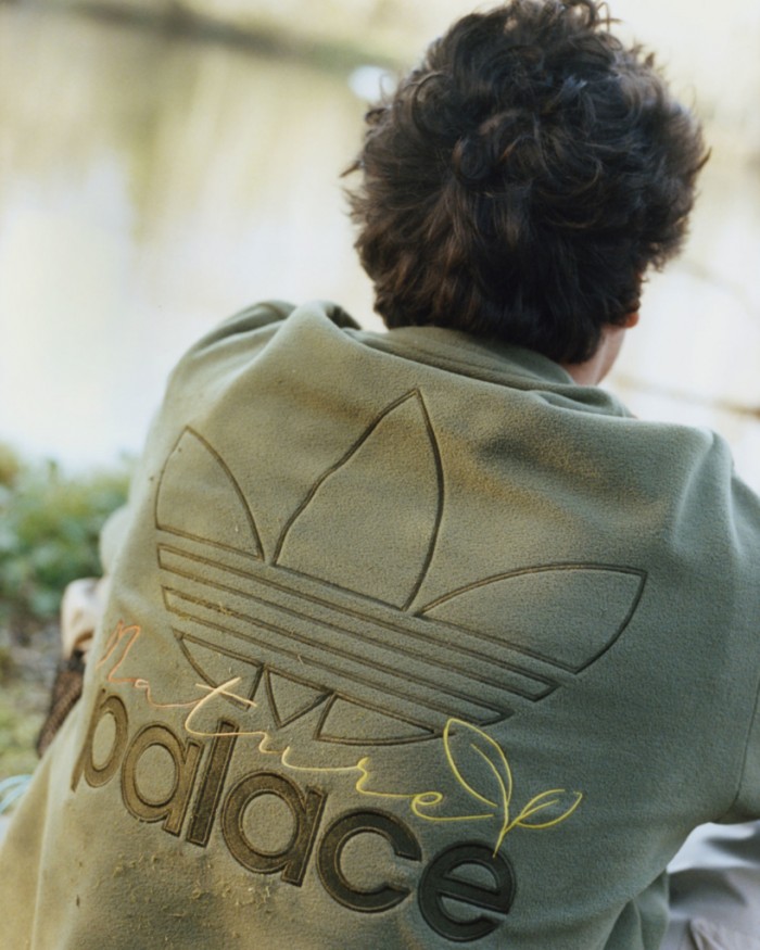 Palace Adidas: Nature