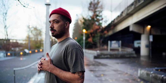 Il producer e rapper americano Aesop Rock ha annunciato l’uscita del nuovo album ‘Integrated Tech Solutions’, anticipato dal primo singolo ‘Mindful Solutionism’