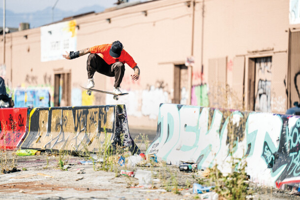 sp24_skate_ave2-0knit_ave_sswallie_dtla_2023_acosta_a1_00352