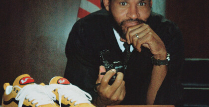 sp25_skate_oldskool_carpet_lifestyle_037a