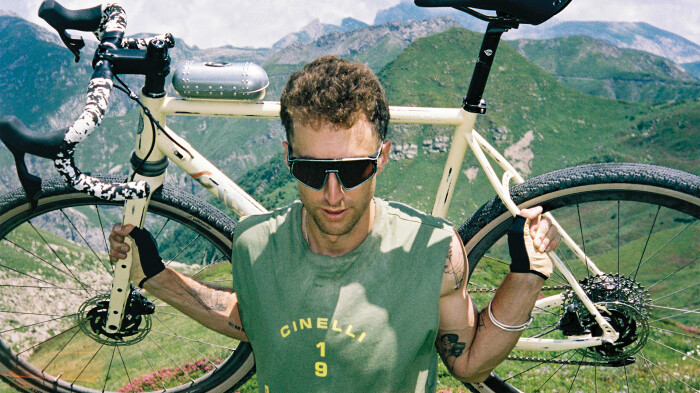 CINELLI x OAKLEY