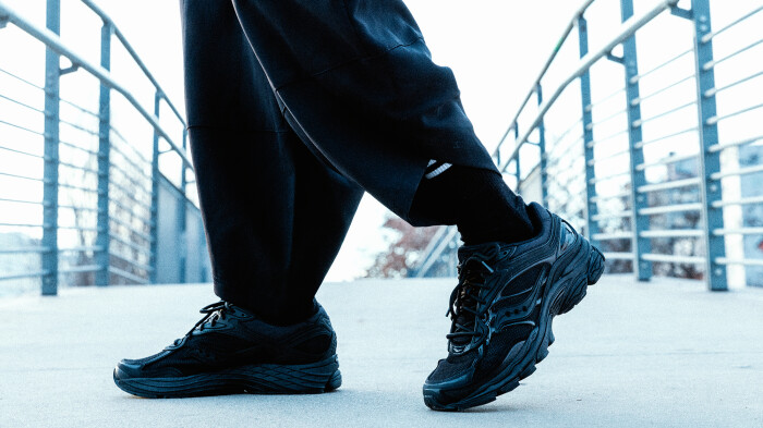 Saucony x ProGrid Omni 9 Armor