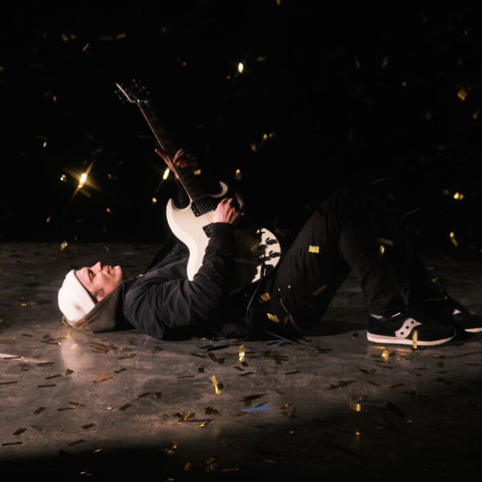 Suzzallo share new single the dynamic ‘Tsunami Waves’ w/ performances by Ben Gibbard
