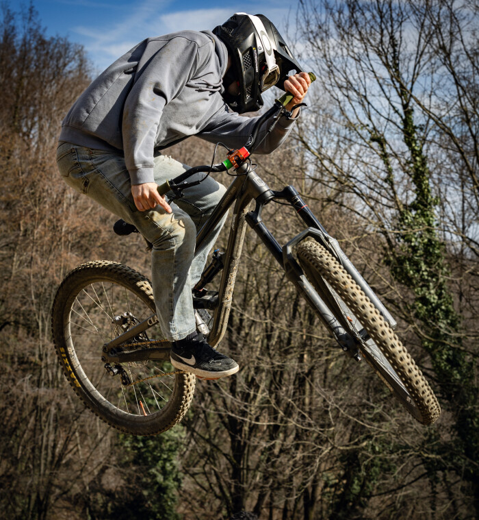 Evan Parisi ‘Rising Spring’ // Mtb Freeride Edit