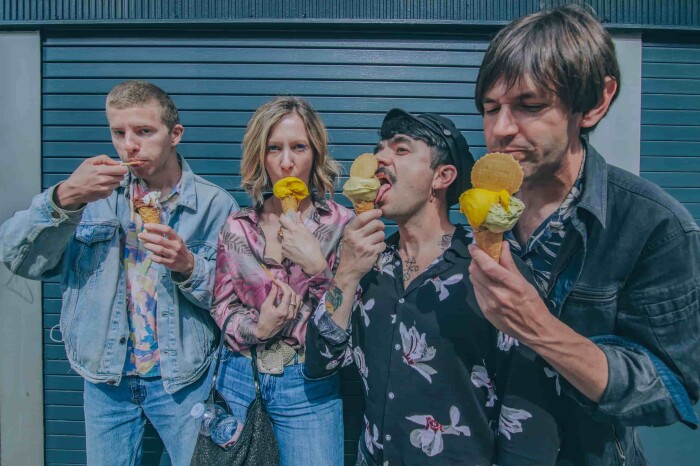 MISS CHAIN & THE BROKEN HEELS  ‘WILD WIND’ VIDEOCLIP
