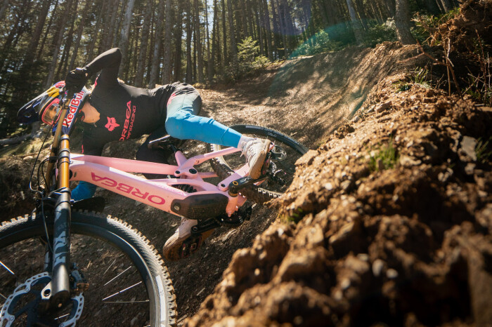 NUOVA ORBEA RALLON DH | GRAVITY BRED